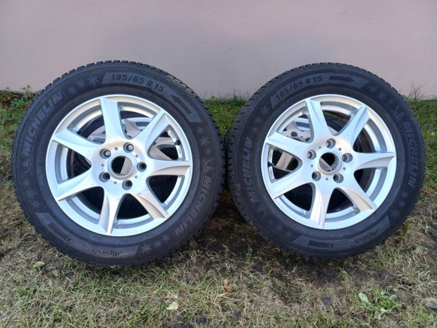 5x114,3 R15 alufelni 195/65R15 tli gumikkal.