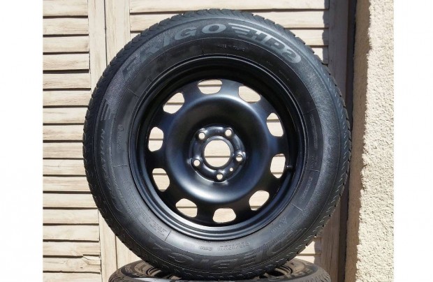 5x114,3 R16 Dacia Duster Felni nagyon jó téli gumival 215/65 Renault