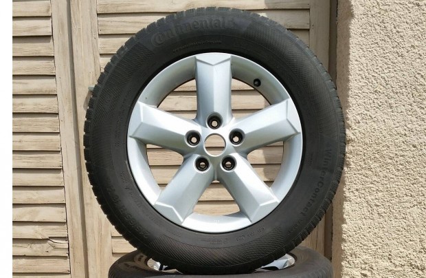 5x114,3 R16 Nissan Qashqai Alufelni 215/65 gumival Dacia Renault Honda