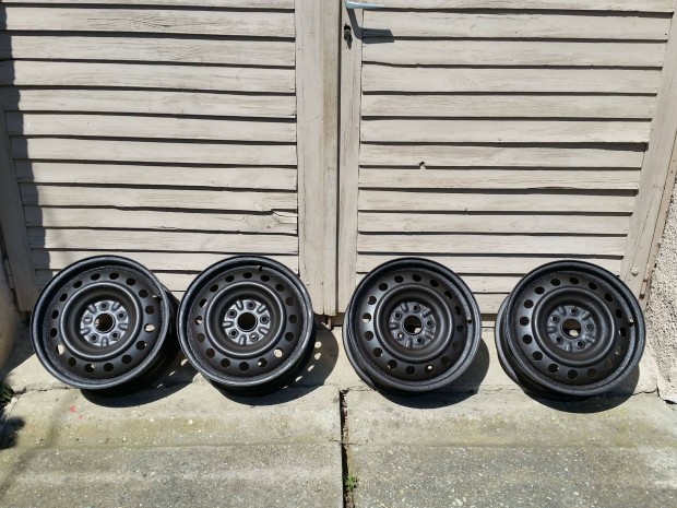 5x114,3 R16 Toyota Felni garnitúra eladó Suzuki