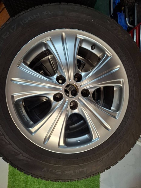 5x114,3 R17 Rail alufelni garnit�ra elad�