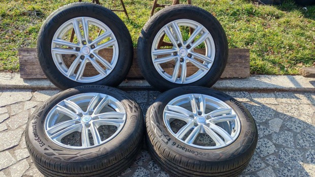 5x114,3 R17 - Dacia Duster . (Nissan Qashqai)