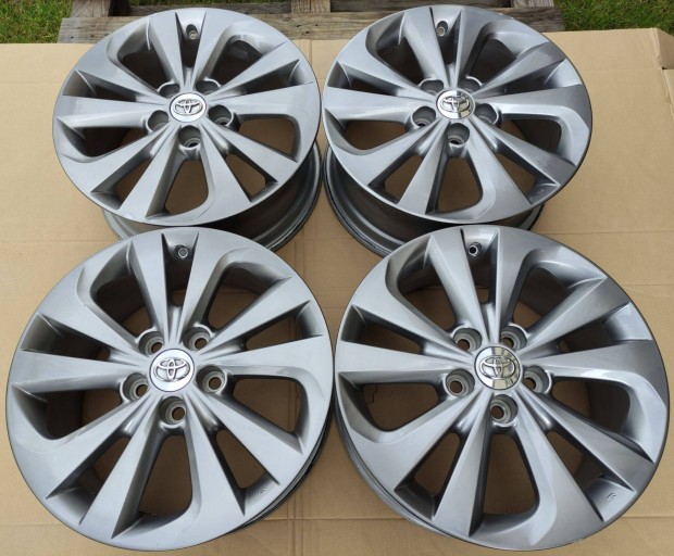 5x114,3 R17 gyári Toyota Auris Avensis Corolla Prius Suzuki felni Tpms