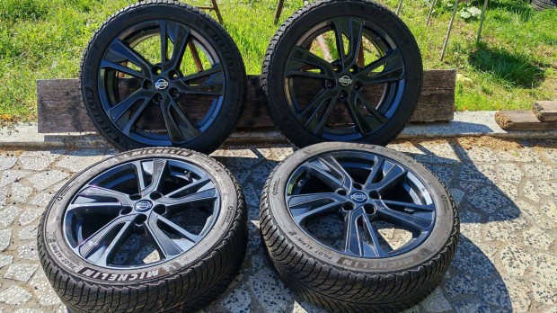 5x114,3 R18 - Nissan Juke