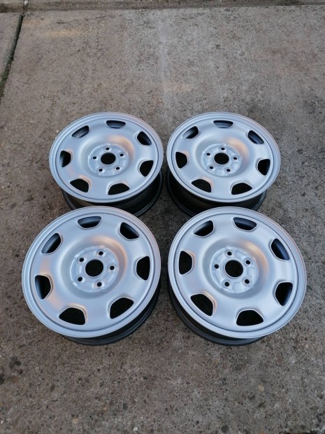 5x114,3-as, 16-os Suzuki Grand Vitara felni 