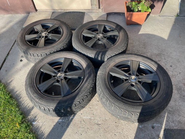 5x114.3 osztkrs tli szett alufelniken 16" mretben SX4-rl