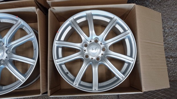 5x114, 3 lyukosztású 17 colos C4W új alu felni garnitúra olcsón eladó