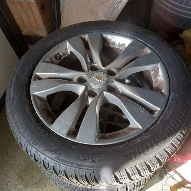 5x115 17es Chevrolet alufelni tli gumikkal elad