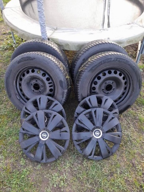 5x115 r16 Opel lemezfelni + teligumi (4x)