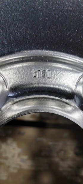 5x118 Vivaro Trafic lemezfelni 16"
