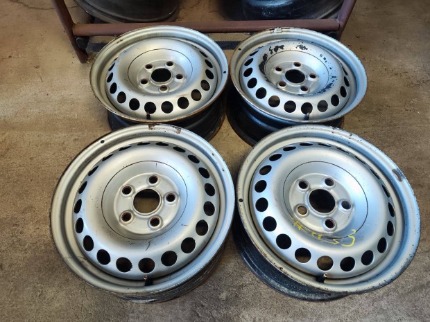 5x120 16" VW T5 Aclfelni Lemez Felni 90Garage #1133
