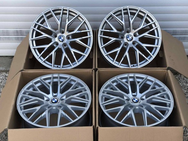 5x120 18" MaM Rs4 Bmw Vw Transporter T5 T6 Opel Insignia Felni 18 col 