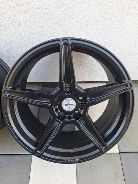 5x120 Oxigin 19 col teljesen �j pillek�nny� kov�csolt felni