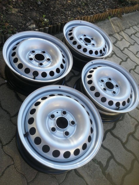 5x120 VW Tranporter T5, Multivan, Caravelle 16" gyri lemezfelni