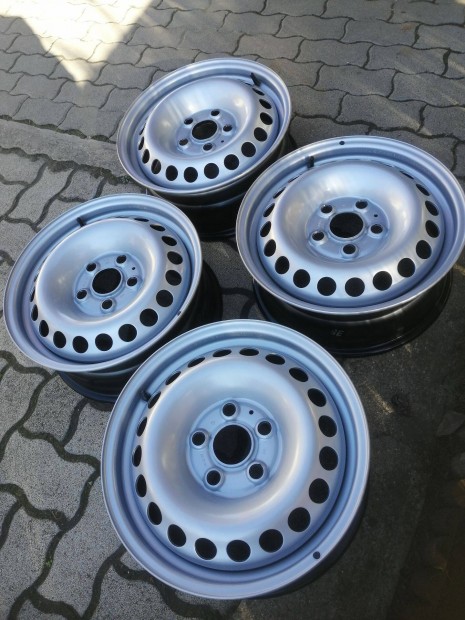 5x120 VW Tranporter T5, Multivan, Caravelle 16" gyri lemezfelni