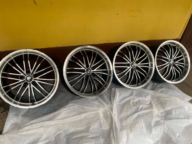 5x120 lyukoszts 8,5JJ R18" hasznlt peremes alufelni garnitra elad