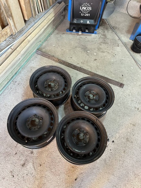 5x120 r16 Bmw lemezfelni 