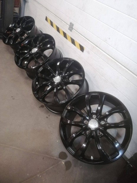 5x130 Audi Q7 18" alufelni + Tpms szenzor