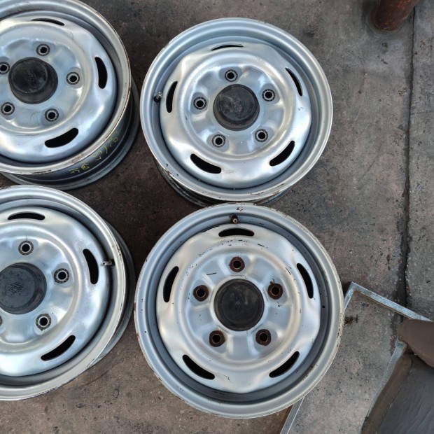 5x160 15 Gyári Ford Transit lemezfelni 48000ft a 4db /49/