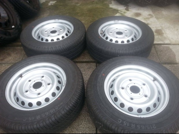 5x160 gy�ri Ford ac�lfelni 215/65R15C Continental ny�ri gumival
