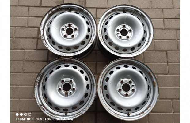 5x98 15" Fiat haszn�lt lemezfelni garnit�ra (665)