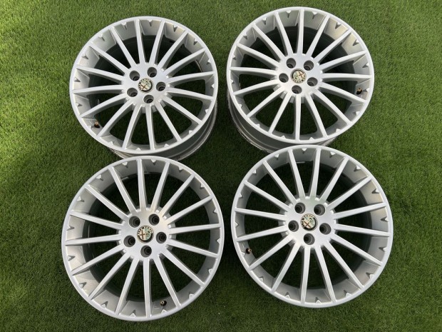 5x98 17" Alfa Romeo gyári alufelni 7Jx17h2 ET40,5