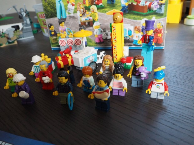 60234 LEGO City - Figuracsomag Vidmpark