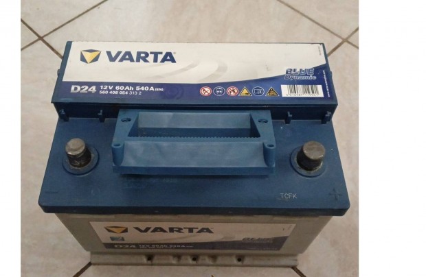 60Ah újszerű Varta 520A akku, Tesztelhető akkumulátor