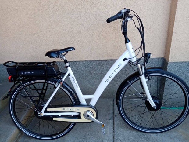 60 elektromos kerékpár egyhelyen pedelec ebike e-bike garanciával