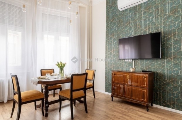 60 nm-es lak�s elad� Debrecen