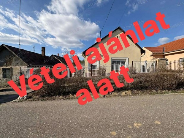 61nm-es �n�ll� csal�di h�z elad� �cs�n