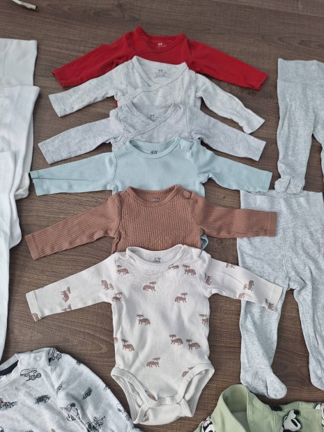62-es H&M talpas nadrág napozó body rugdalózó csomag
