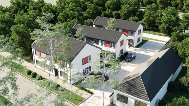 62 nm-es lak�s elad� Cegl�d