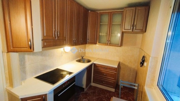 62 nm-es lak�s elad� Gy�r