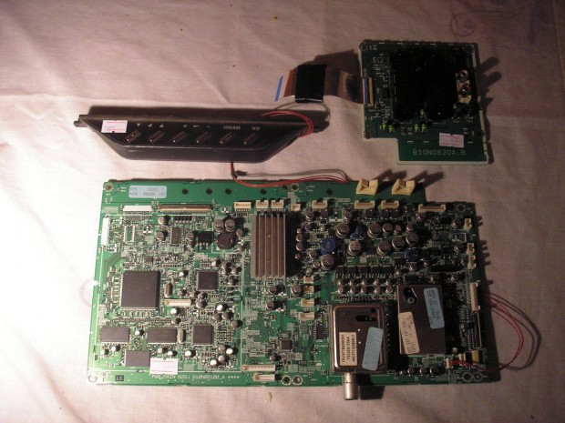 6340 Sanyo CE27LC3-C mainboard N2DJ B10N08100_A b10n0820a_b