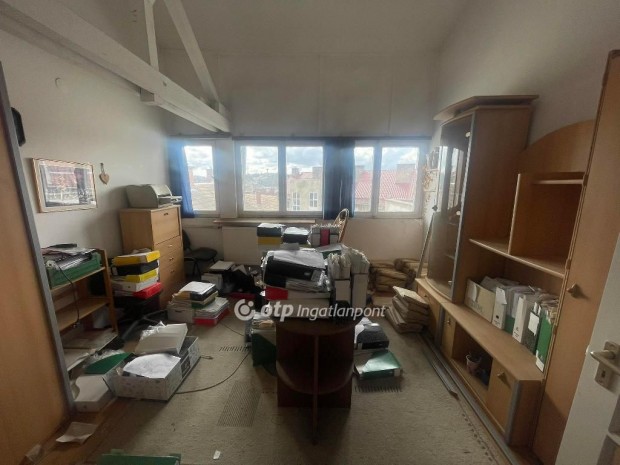 63 nm-es lak�s elad� Kaposv�r