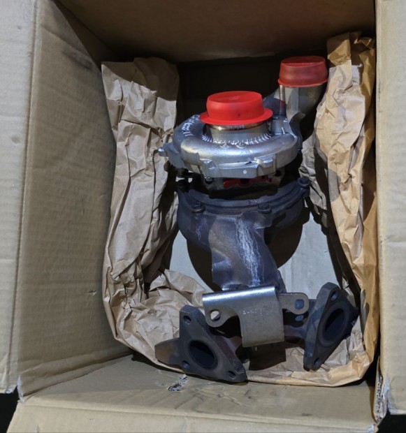 642 turb� EUVI �ll�t�motor n�lk�l A6420908980 elad�