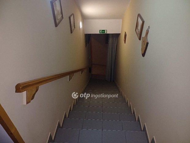 649 nm-es h�z elad� Nagykanizsa