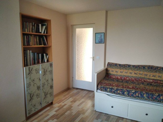 64m2 lak�s kiad� csendes h�zban, Nemesv�moson