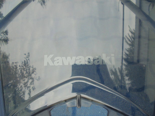 650-es Kawasaki j gyri plexi elad