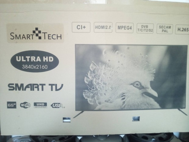 65"-s Smarattech okostv, dobozban 