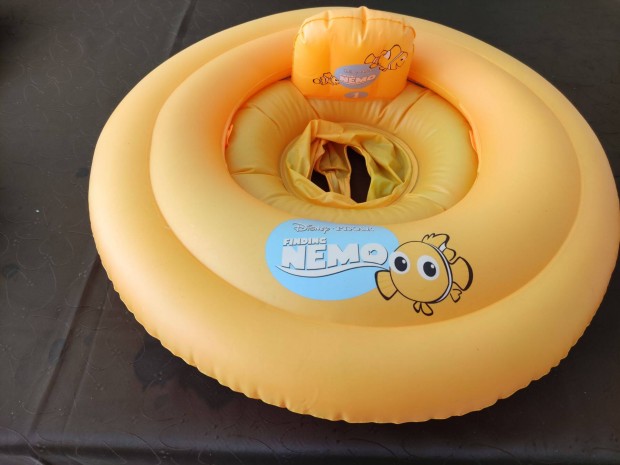 65 cm-es j bbikomp Disney Nemo