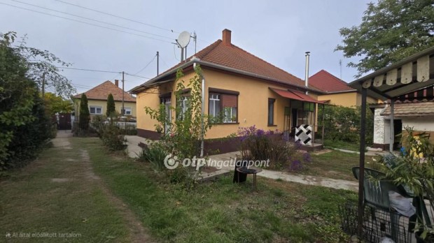 66 nm-es h�z elad� N�dudvar