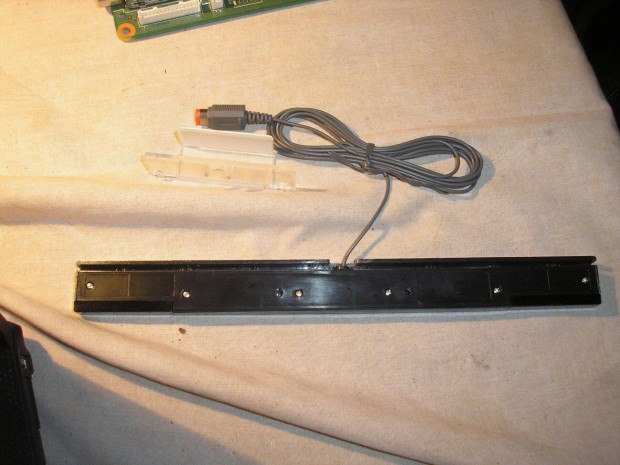 6718 Nintendo Wii / U infra mozgsrzkel sensor bar