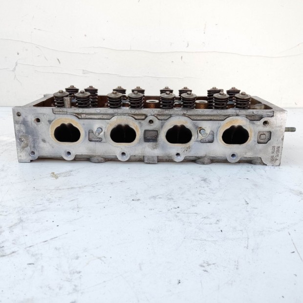 67617 Alfa Romeo, Fiat 1,4 16v T-Jet hengerfej 55218237