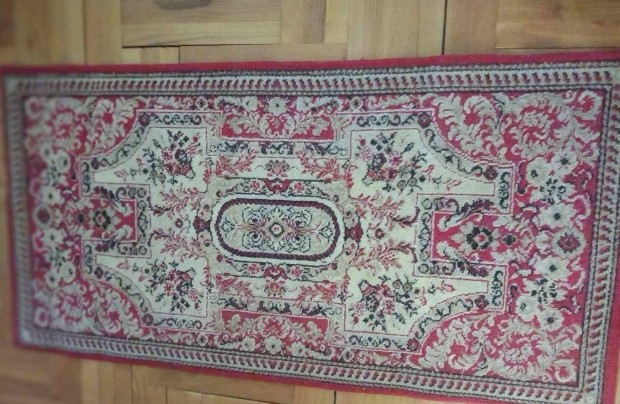 67 x 133 cm-es kisebb sznyeg