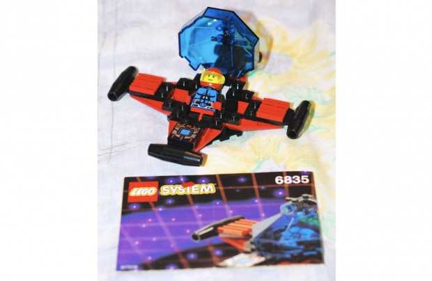 6835 Lego Space Spyrius Saucer Scout