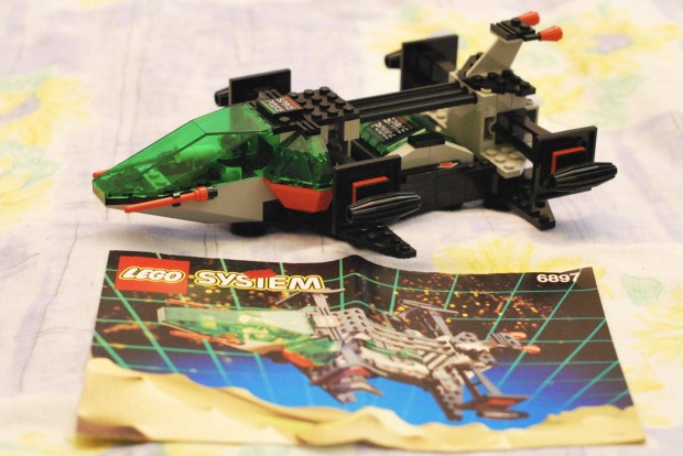 6897 Lego Space Police 2 Rebel Hunter