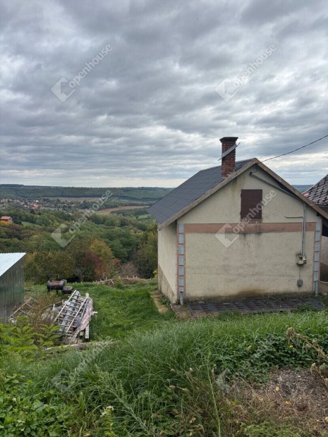 691 nm-es telek elad� Milejszeg