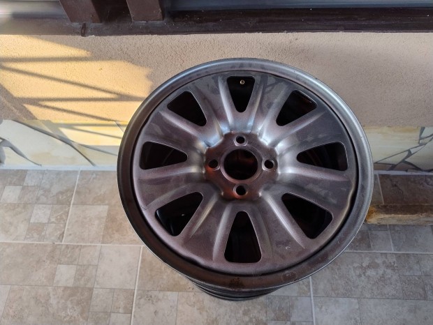 6Jx 15-s 4x100 lyukoszts ET 40-es Alcar Hybrid aclfelni elad